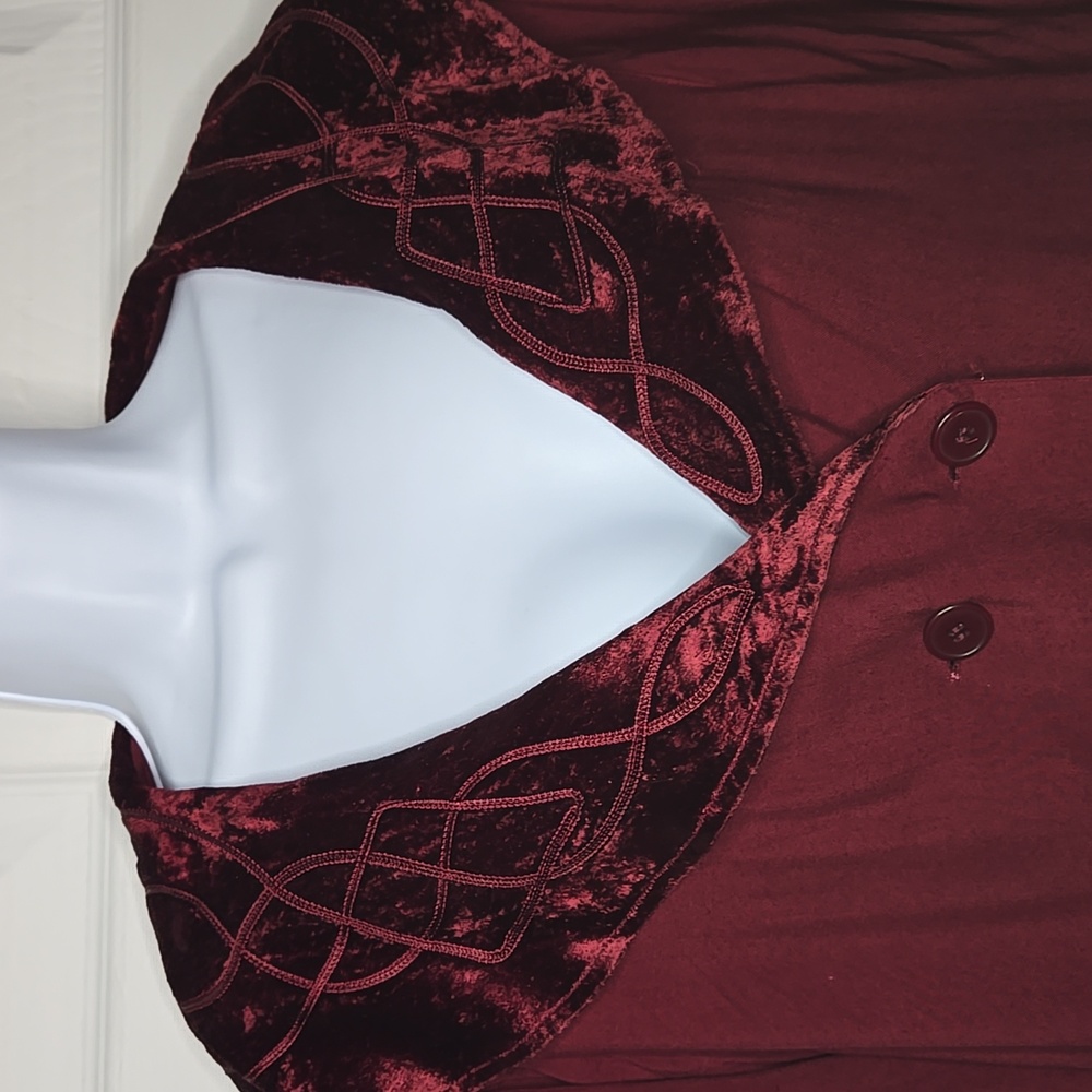 Celtic Dragons Blood Spring Coat XL/1X NWT - Picture 8 of 13